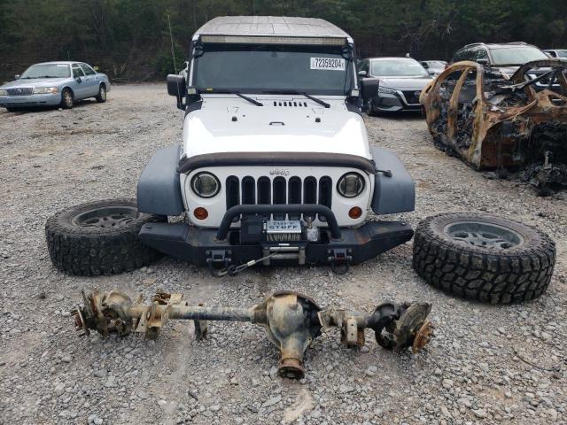 Photo 4 VIN: 1C4BJWFG7DL511979 - JEEP WRANGLER U 