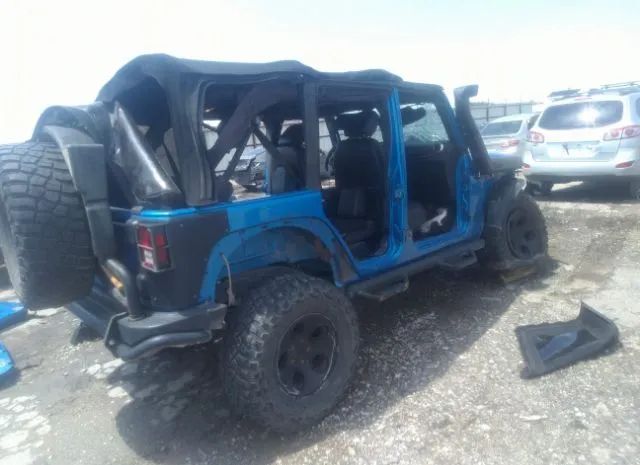 Photo 3 VIN: 1C4BJWFG7FL525822 - JEEP WRANGLER 