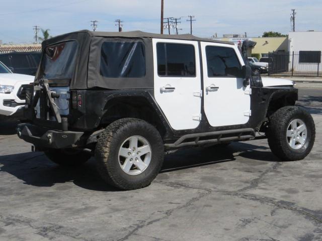 Photo 3 VIN: 1C4BJWFG7FL743632 - JEEP WRANGLER UNLIMITED 