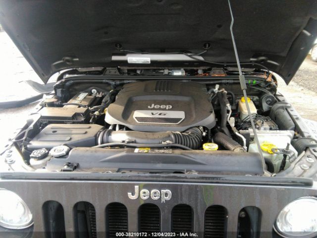 Photo 9 VIN: 1C4BJWFG7HL597817 - JEEP WRANGLER UNLIMITED 