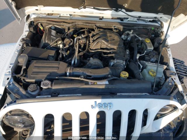 Photo 9 VIN: 1C4BJWFG8GL348344 - JEEP WRANGLER 