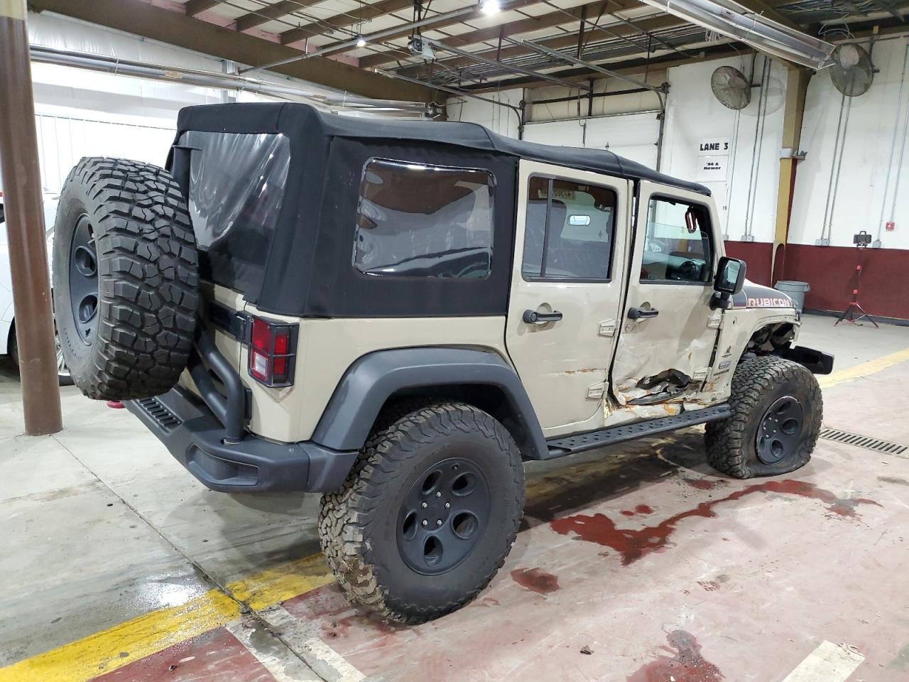 Photo 2 VIN: 1C4BJWFG8HL744470 - JEEP WRANGLER 