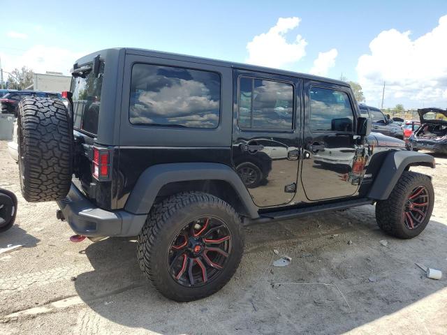 Photo 2 VIN: 1C4BJWFG8JL824373 - JEEP WRANGLER U 