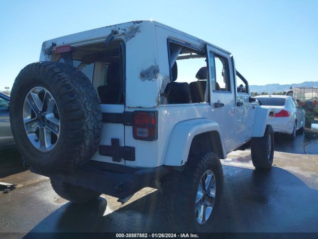 Photo 3 VIN: 1C4BJWFG9DL516892 - JEEP WRANGLER UNLIMITED 