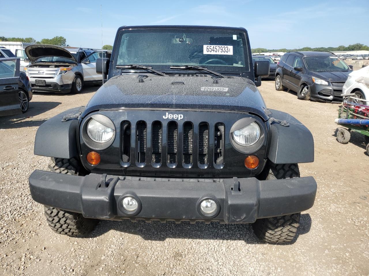 Photo 4 VIN: 1C4BJWFG9DL600419 - JEEP WRANGLER 