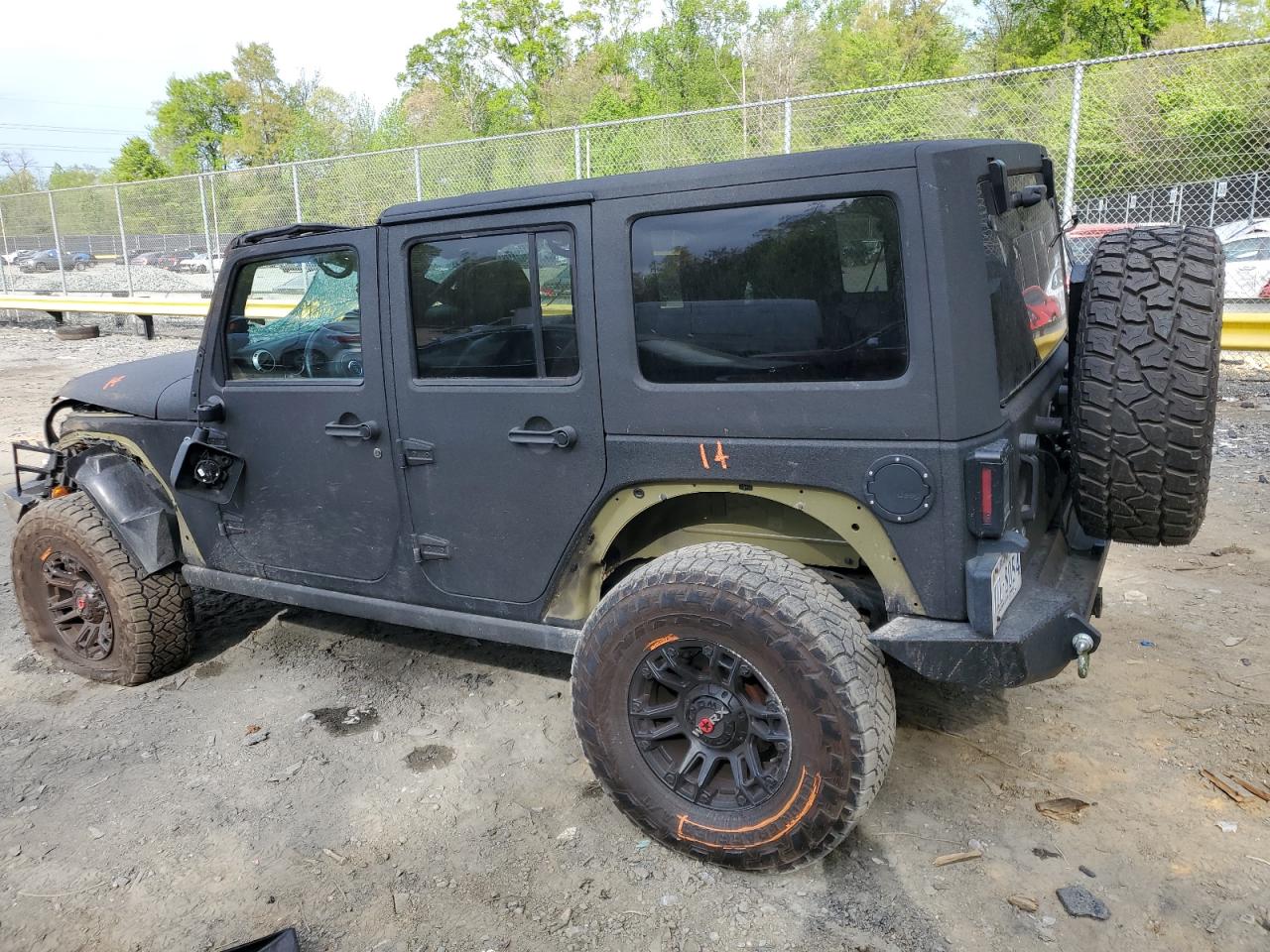 Photo 1 VIN: 1C4BJWFG9DL671992 - JEEP WRANGLER 