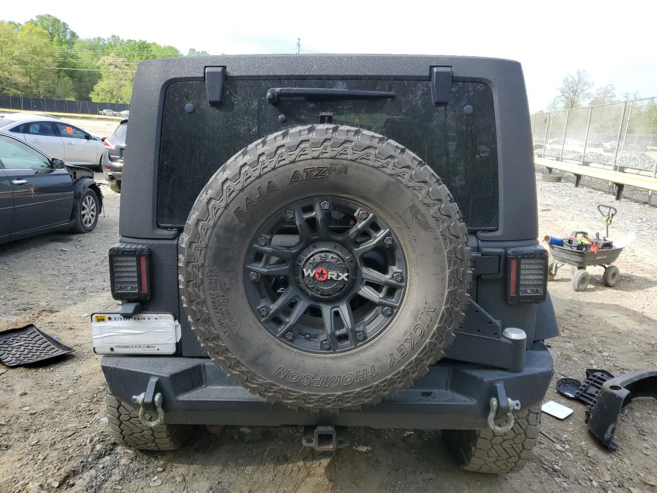 Photo 5 VIN: 1C4BJWFG9DL671992 - JEEP WRANGLER 