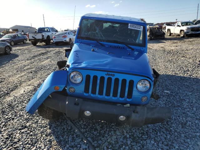 Photo 4 VIN: 1C4BJWFG9FL670411 - JEEP WRANGLER 