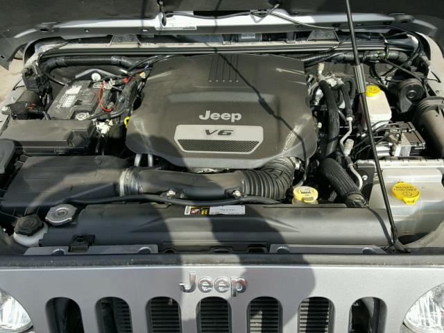 Photo 6 VIN: 1C4BJWFG9GL179709 - JEEP WRANGLER U 