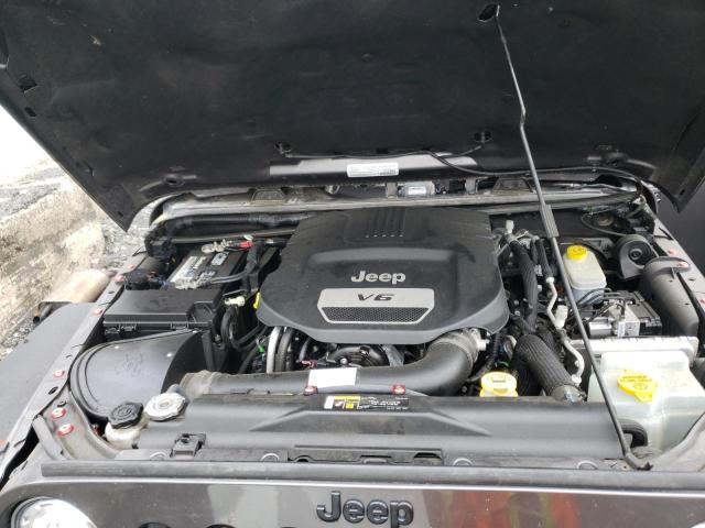 Photo 6 VIN: 1C4BJWFG9JL867071 - JEEP WRANGLER U 