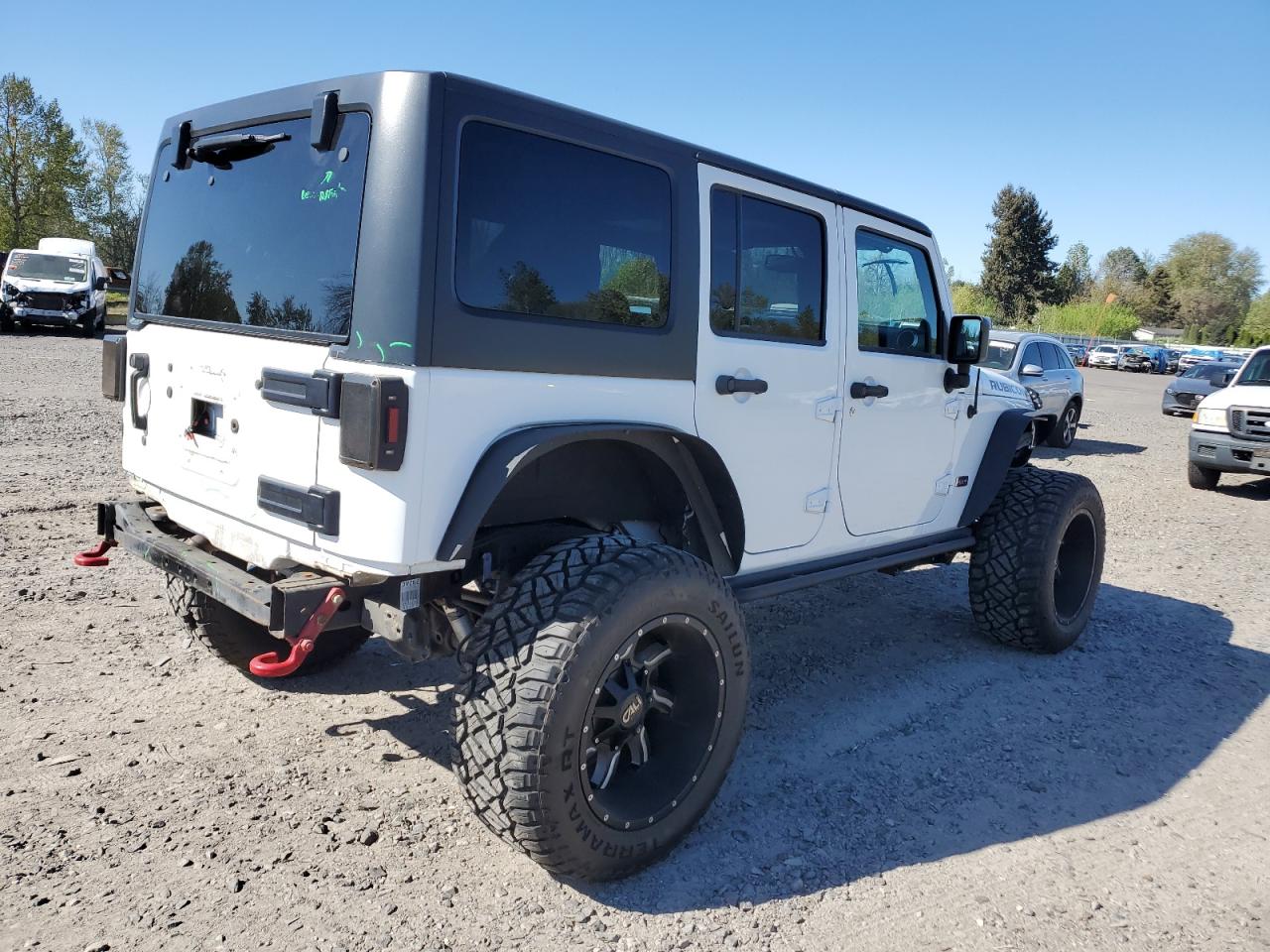 Photo 2 VIN: 1C4BJWFGXDL687330 - JEEP WRANGLER 