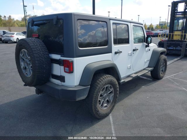 Photo 3 VIN: 1C4BJWFGXFL714173 - JEEP WRANGLER 