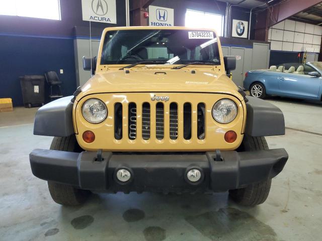 Photo 4 VIN: 1C4BJWKG8DL671858 - JEEP WRANGLER 