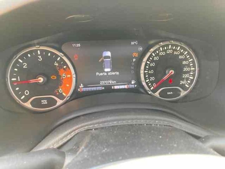 Photo 19 VIN: 1C4BU0000GPD62822 - JEEP RENEGADE 