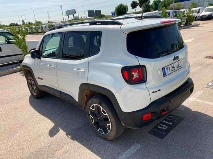 Photo 5 VIN: 1C4BU0000GPD62822 - JEEP RENEGADE 