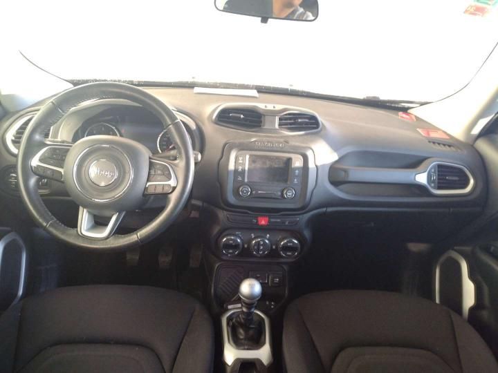 Photo 6 VIN: 1C4BU0000GPE22858 - JEEP RENEGADE 