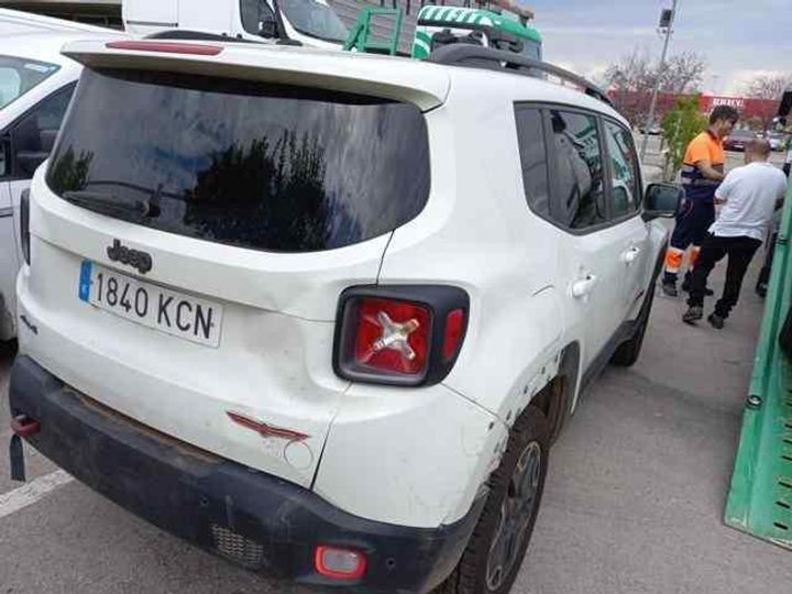 Photo 2 VIN: 1C4BU0000HPF35400 - JEEP RENEGADE 