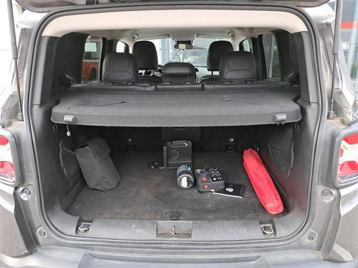 Photo 5 VIN: 1C4BU0000HPF55792 - JEEP RENEGADE 