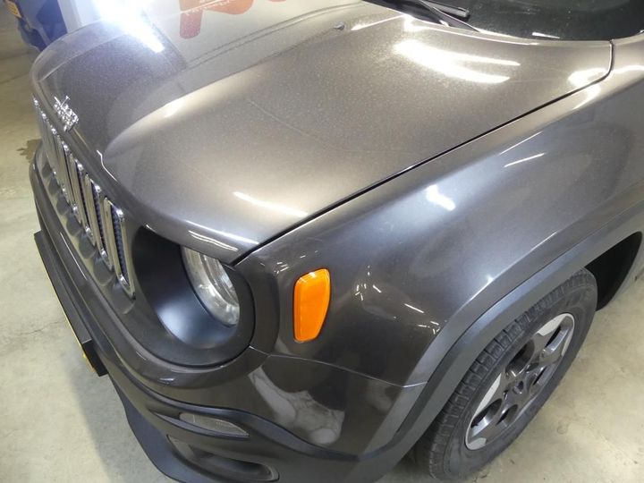 Photo 17 VIN: 1C4BU0000JPH23993 - JEEP RENEGADE STOCK 