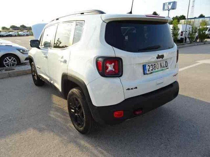 Photo 4 VIN: 1C4BU0000JPH33063 - JEEP RENEGADE 