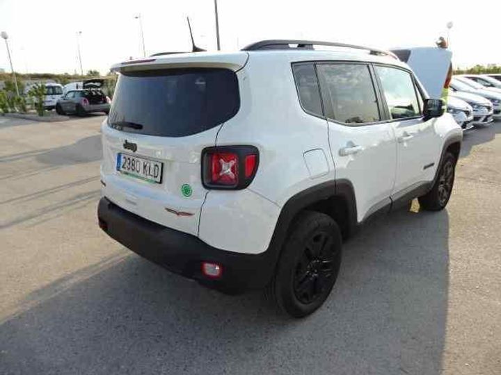 Photo 2 VIN: 1C4BU0000JPH33063 - JEEP RENEGADE 