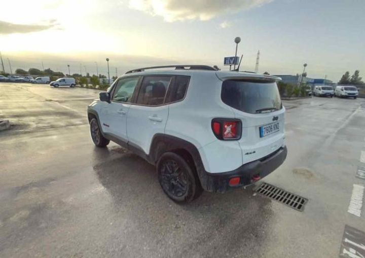 Photo 23 VIN: 1C4BU0000JPH37068 - JEEP RENEGADE 