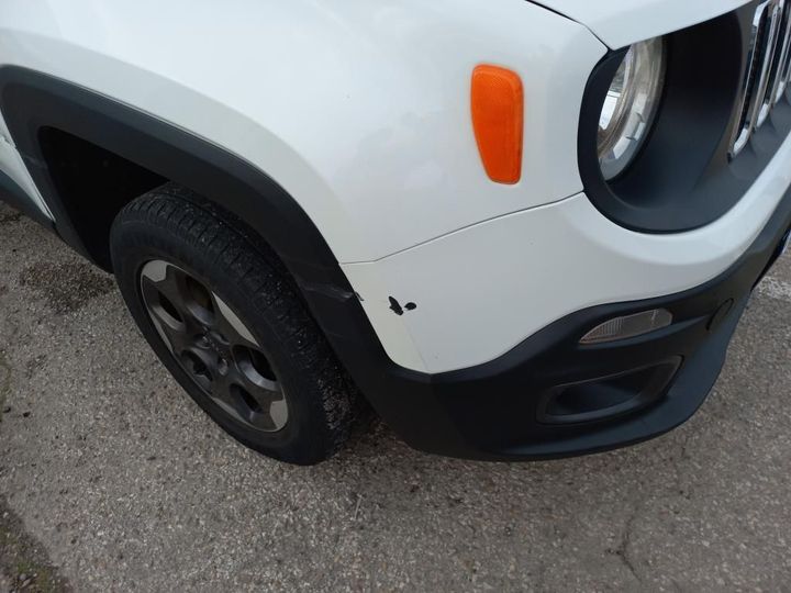 Photo 23 VIN: 1C4BU0000JPH37868 - JEEP RENEGADE 