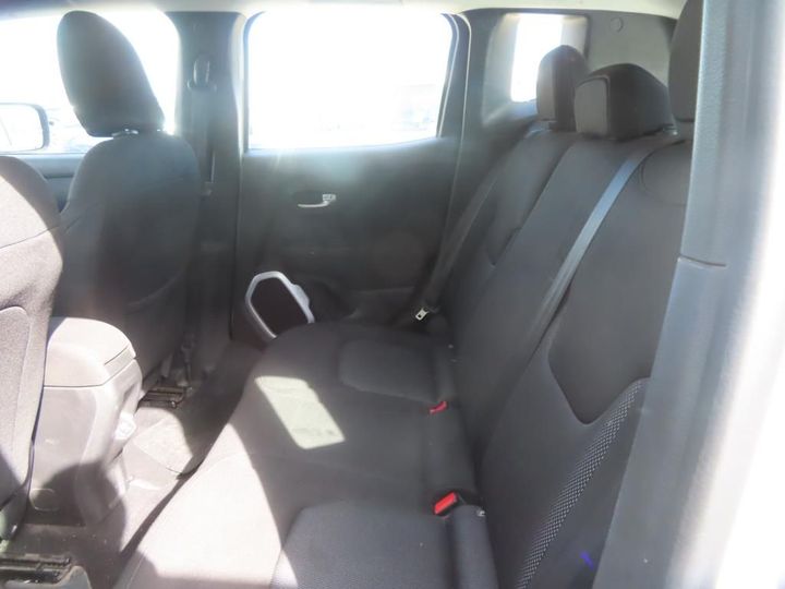 Photo 13 VIN: 1C4BU0000JPH54104 - JEEP RENEGADE 