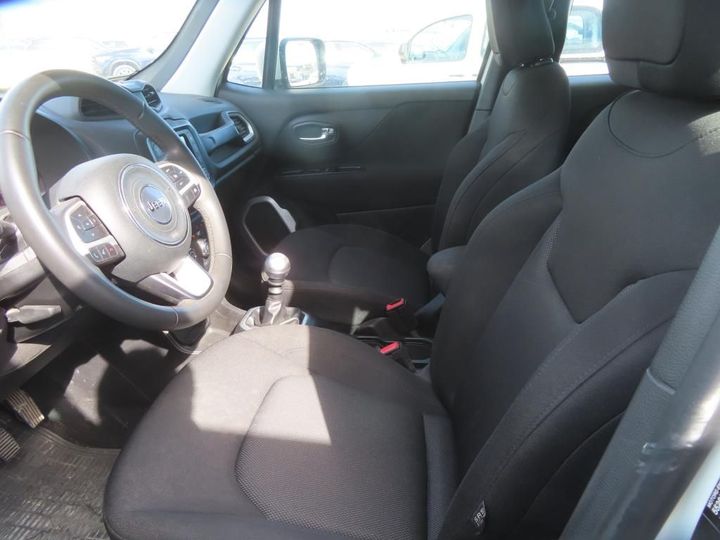 Photo 14 VIN: 1C4BU0000JPH54104 - JEEP RENEGADE 