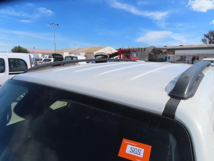 Photo 22 VIN: 1C4BU0000JPH54104 - JEEP RENEGADE 