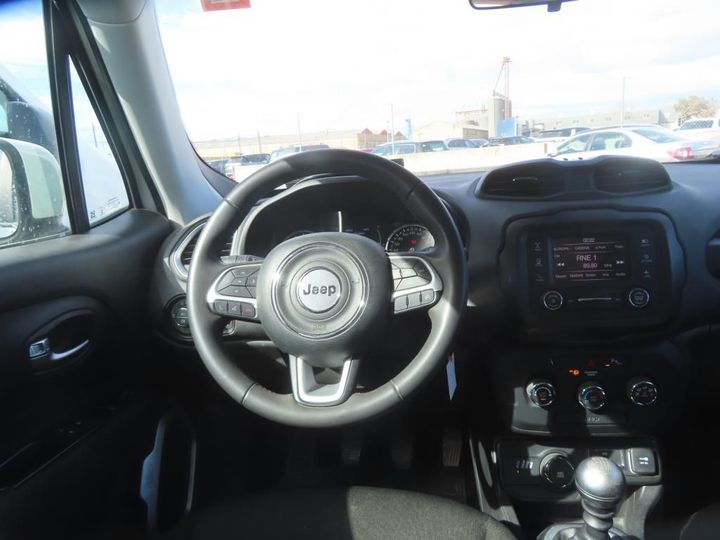 Photo 3 VIN: 1C4BU0000JPH54104 - JEEP RENEGADE 