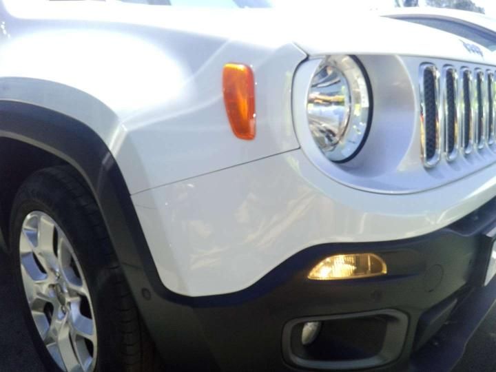 Photo 25 VIN: 1C4BU0000JPH57493 - JEEP RENEGADE 