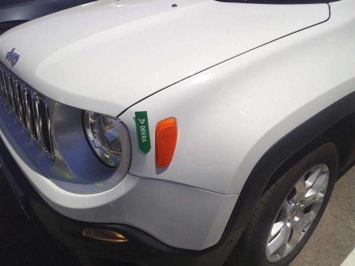 Photo 28 VIN: 1C4BU0000JPH57493 - JEEP RENEGADE 