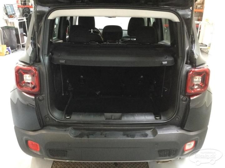 Photo 16 VIN: 1C4BU0000KPJ01758 - JEEP RENEGADE SUV 