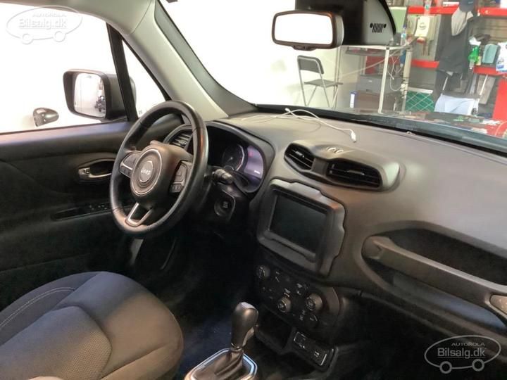 Photo 2 VIN: 1C4BU0000KPJ60326 - JEEP RENEGADE SUV 