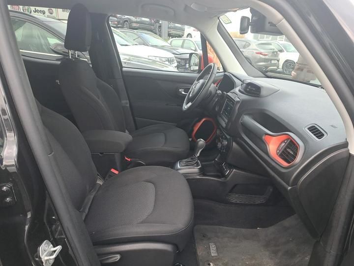 Photo 5 VIN: 1C4BU0000LPL23227 - 55 JEEP RENEGADE 