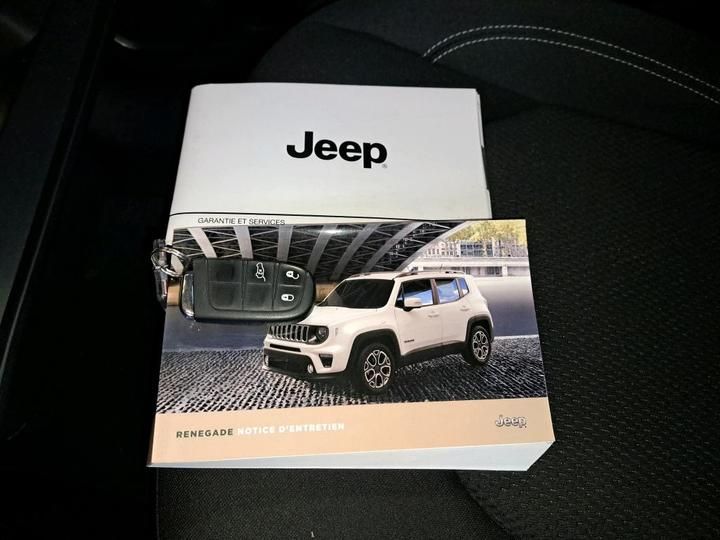 Photo 8 VIN: 1C4BU0000LPM07647 - 26 JEEP RENEGADE 