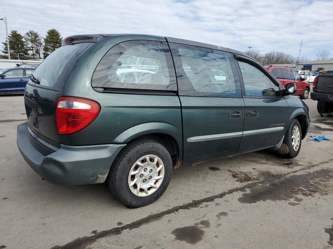 Photo 2 VIN: 1C4GJ25B21B162574 - CHRYSLER VOYAGER 