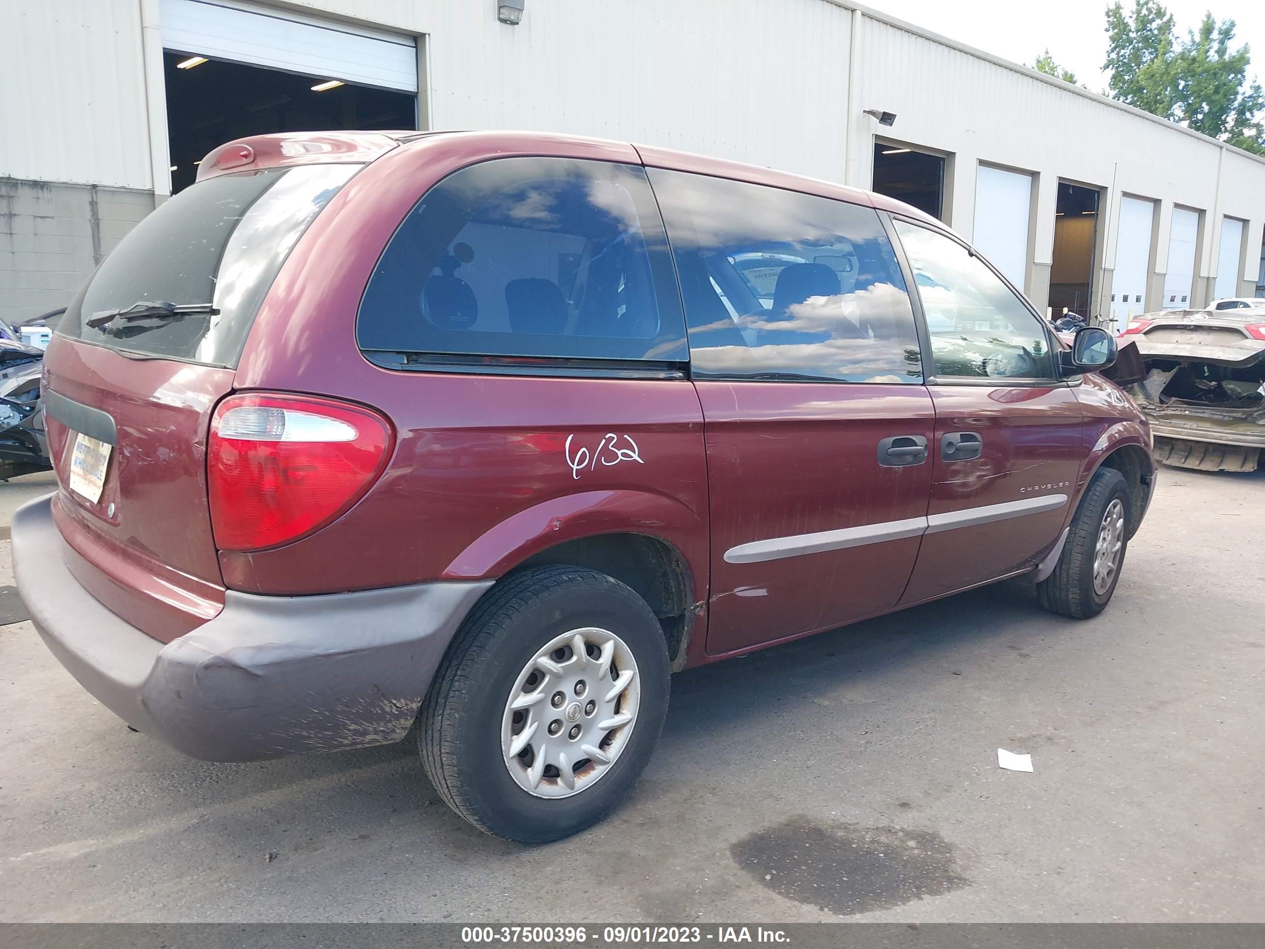 Photo 3 VIN: 1C4GJ25B21B209151 - CHRYSLER VOYAGER 