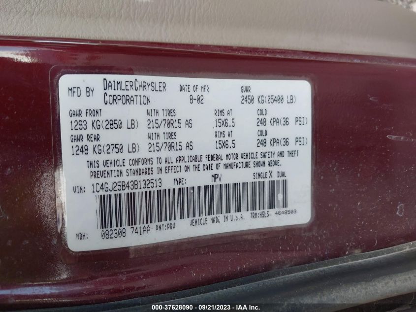 Photo 8 VIN: 1C4GJ25B43B132513 - CHRYSLER VOYAGER 