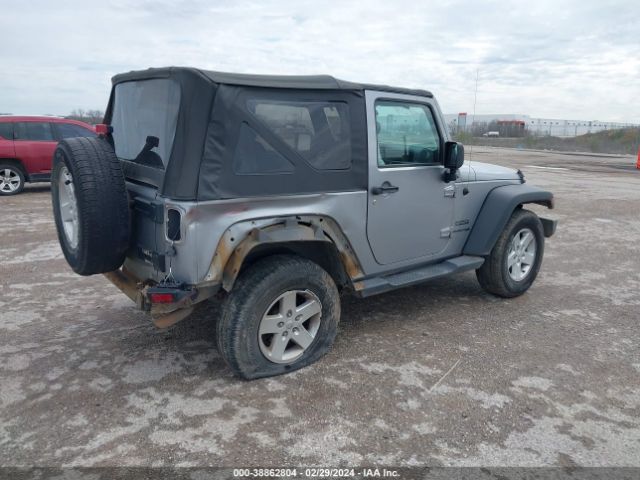 Photo 3 VIN: 1C4GJWAG4JL916125 - JEEP WRANGLER JK 