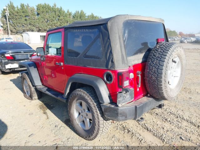 Photo 2 VIN: 1C4GJWAG5JL923777 - JEEP WRANGLER JK 