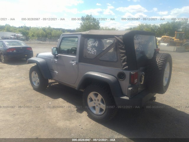 Photo 2 VIN: 1C4GJWAG7DL529007 - JEEP WRANGLER 