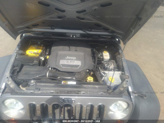 Photo 9 VIN: 1C4GJWAG7DL529007 - JEEP WRANGLER 