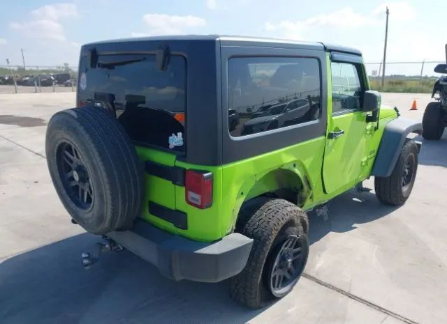 Photo 3 VIN: 1C4GJWAG9CL267201 - JEEP WRANGLER 