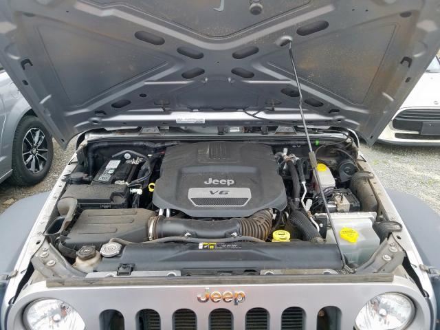 Photo 6 VIN: 1C4GJWAGXJL938405 - JEEP WRANGLER S 