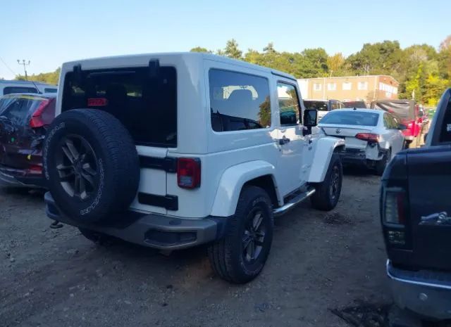 Photo 3 VIN: 1C4GJWBG1GL276818 - JEEP WRANGLER 