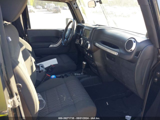 Photo 4 VIN: 1C4GJWBG9CL208227 - JEEP WRANGLER 