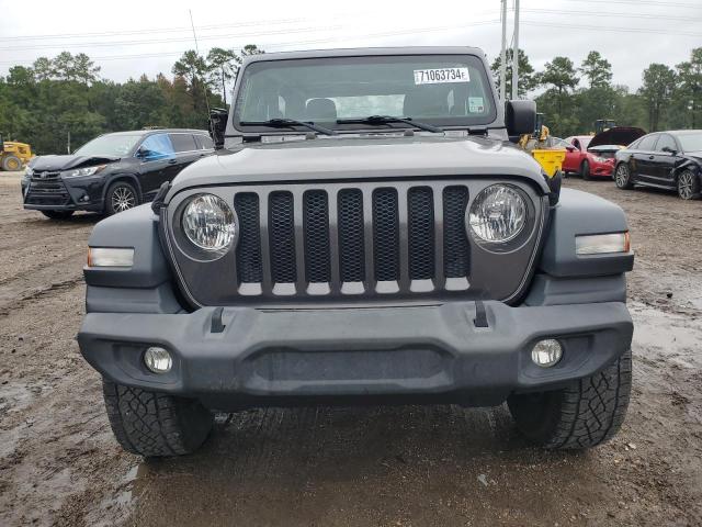 Photo 4 VIN: 1C4GJXAG1JW164551 - JEEP WRANGLER S 