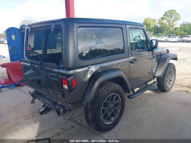 Photo 3 VIN: 1C4GJXAG2KW652599 - JEEP WRANGLER 